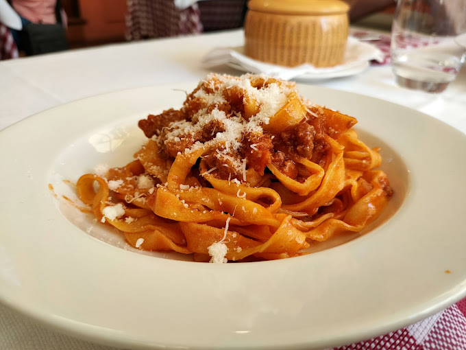 tagliatelle al ragu trattoria al biassanot