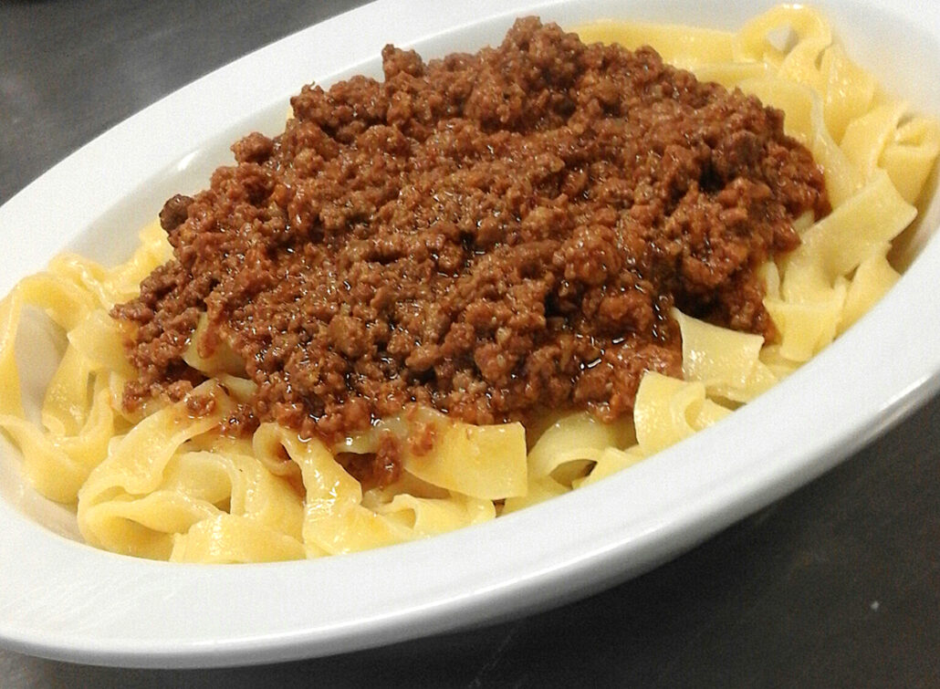 tagliatelle ragu zita