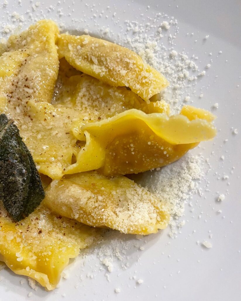 tortelli di zucca-la cucina