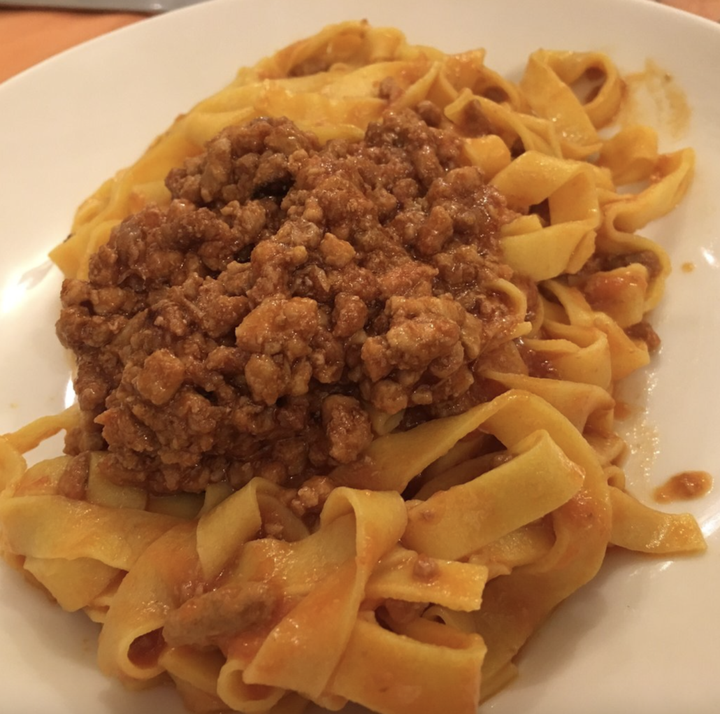 tagliatelle al ragù-trattoria da tony