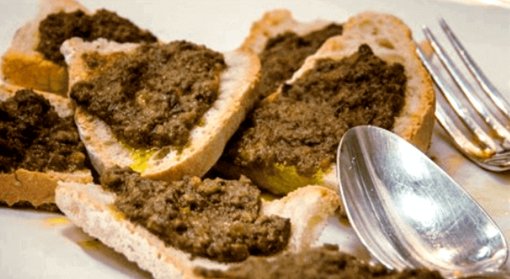 crostini-fegatini-toscani