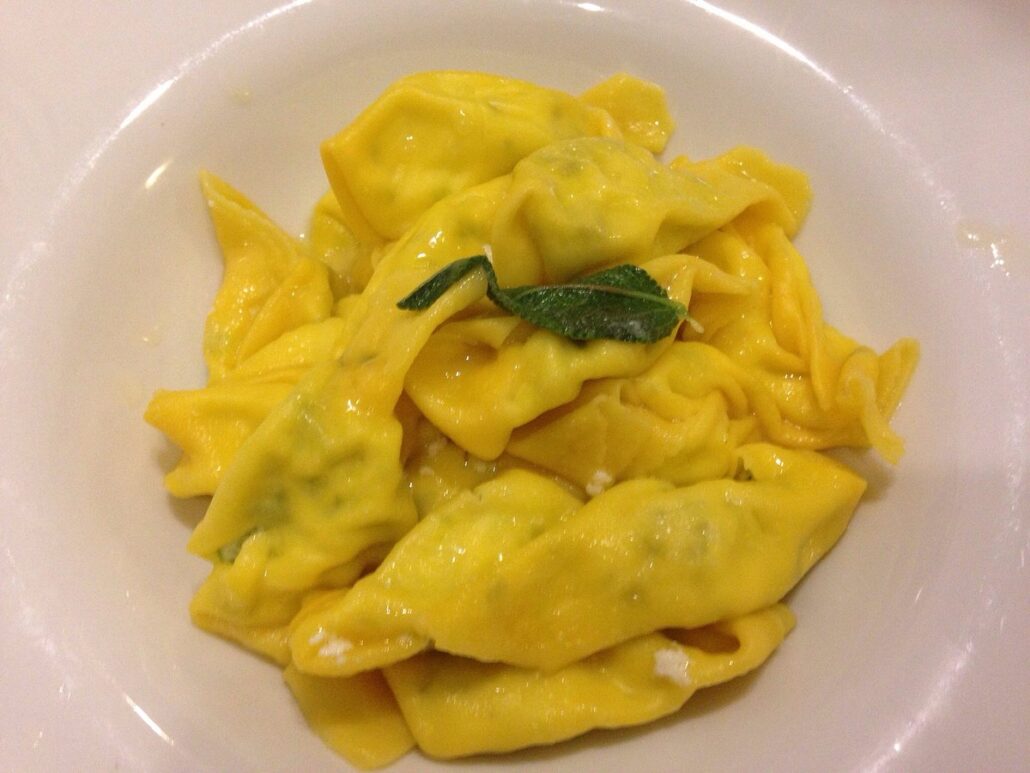 carducci piacenza ravioli burro e salvia