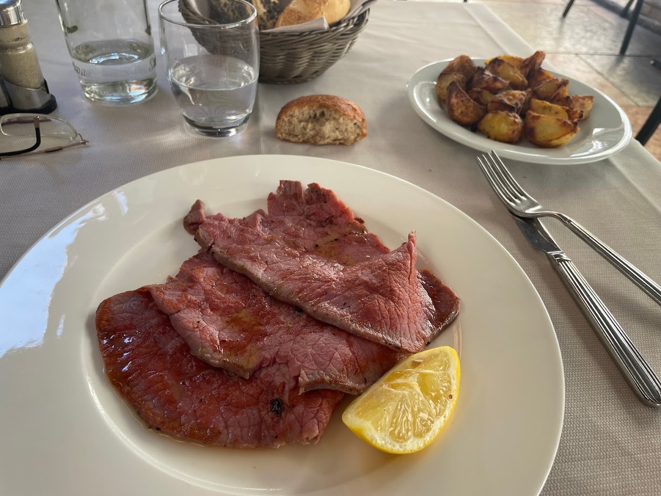 carne salada ai ferri due mori trento