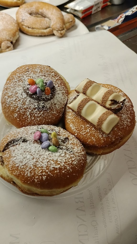iris catania mr arancino