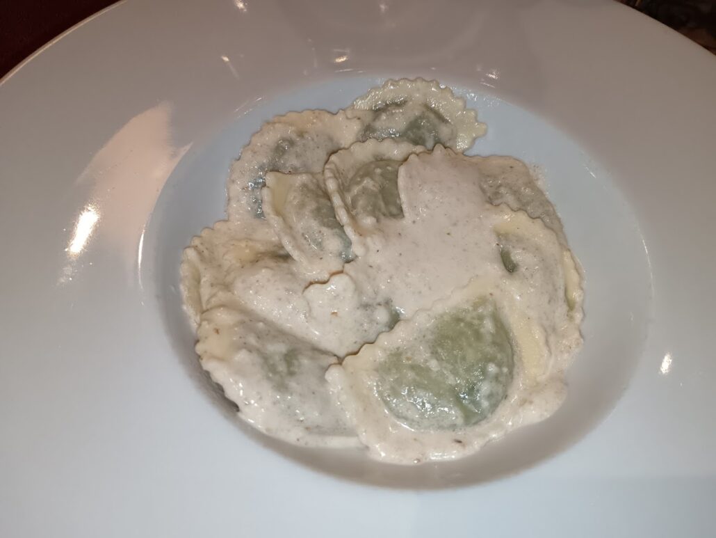 pansoti al sugo di noci da leccarsi i baffi genova