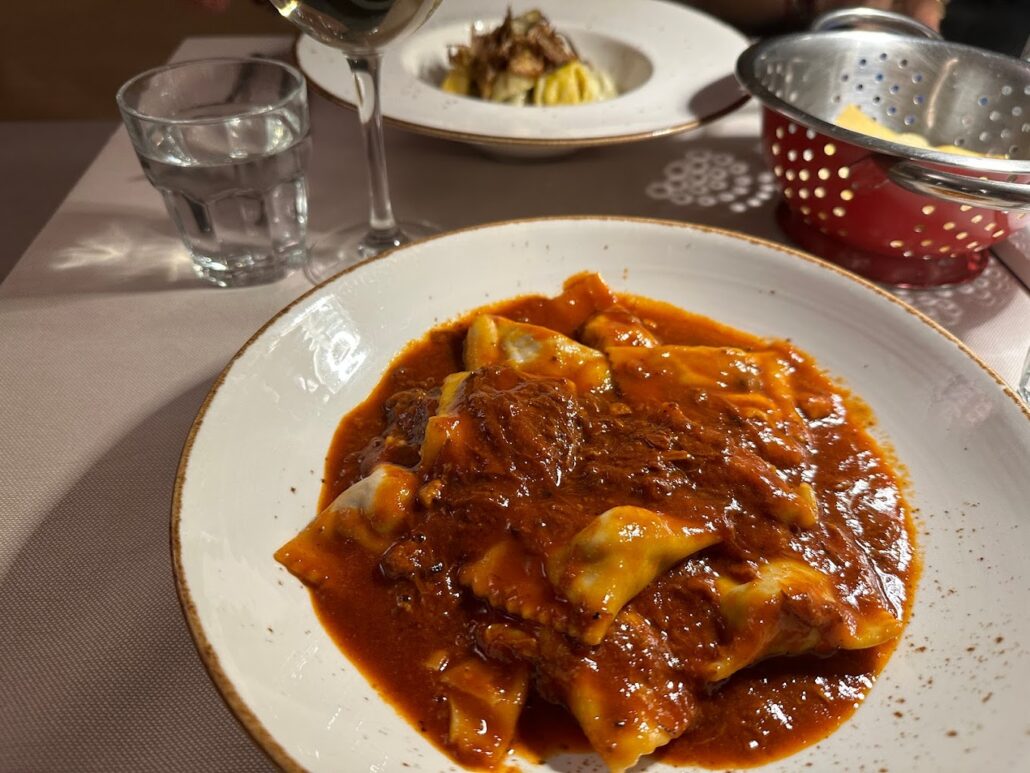 ravioli al tucco osteria le colonne genova