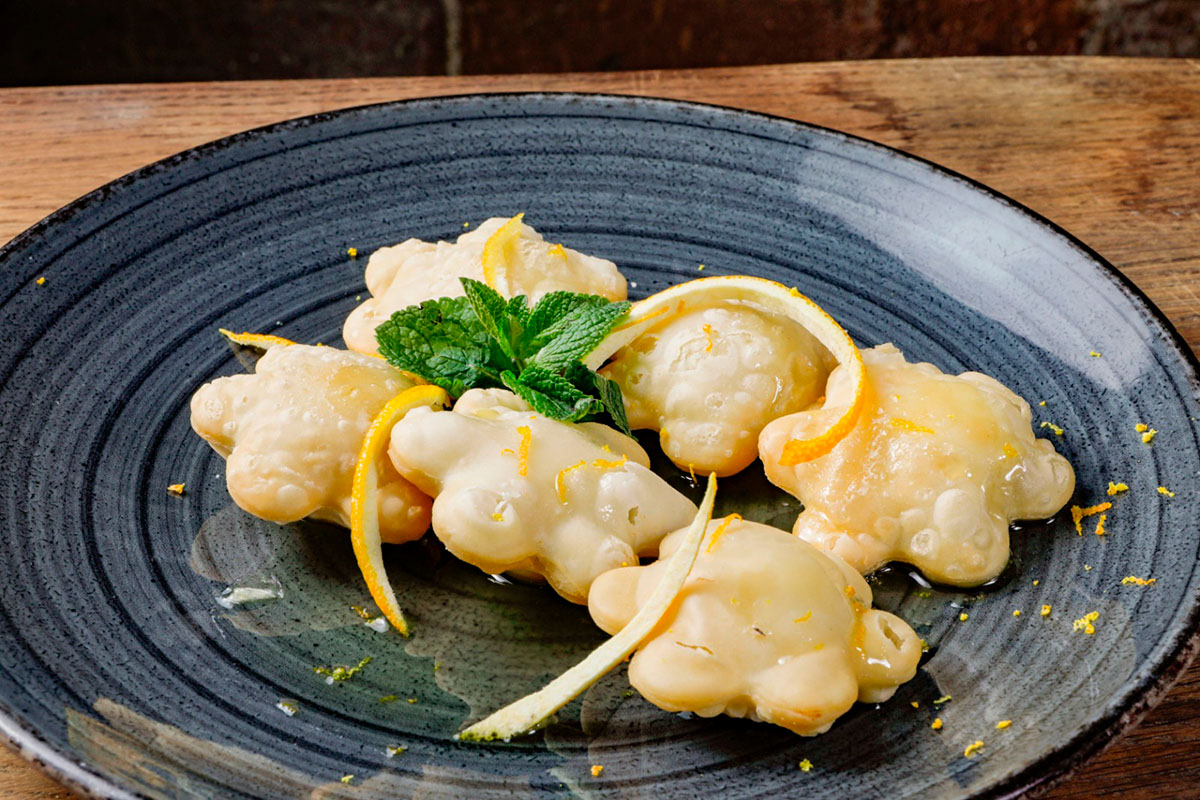ravioli dolci fritti sas durcuras cagliari