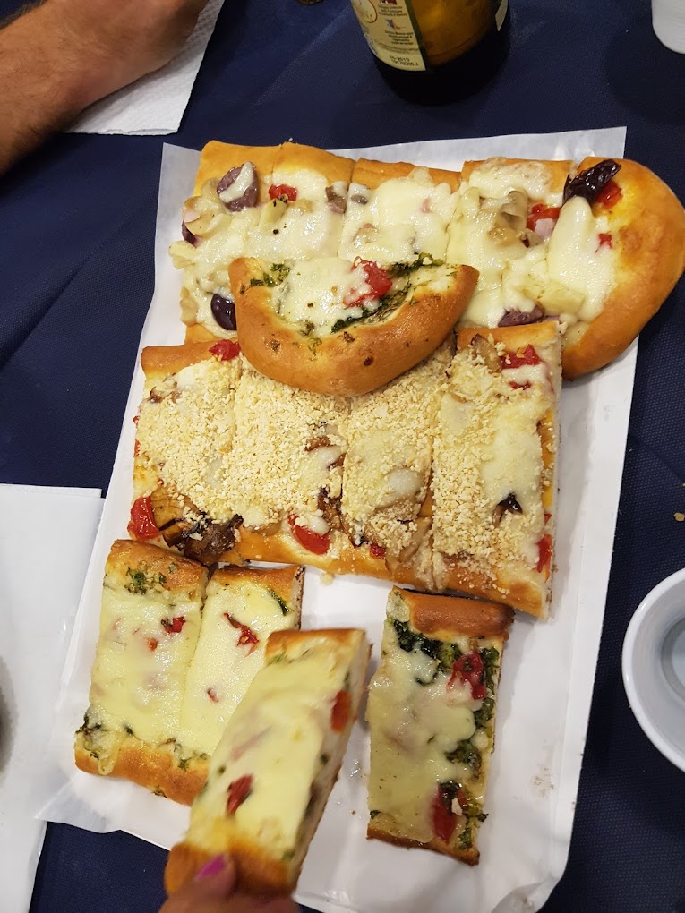 rosticceria fratelli famulari focaccia messinese