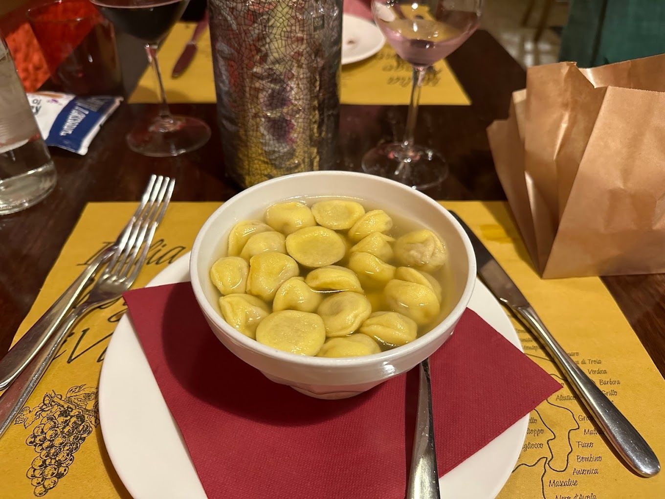 anolini in brodo osteria della ghiaia parma