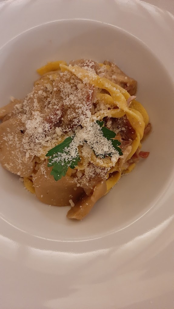 tagliolini al culatello trattoria sorelle picchi parma