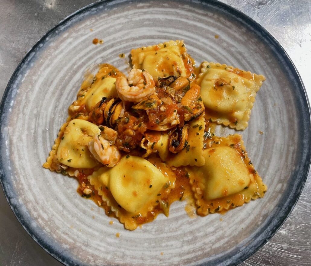 ravioli di pesce trattoria la ruota genova