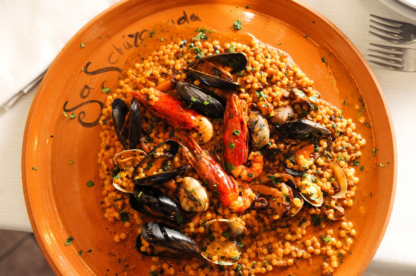 fregola con le vongole sa schironada bistrot cagliari
