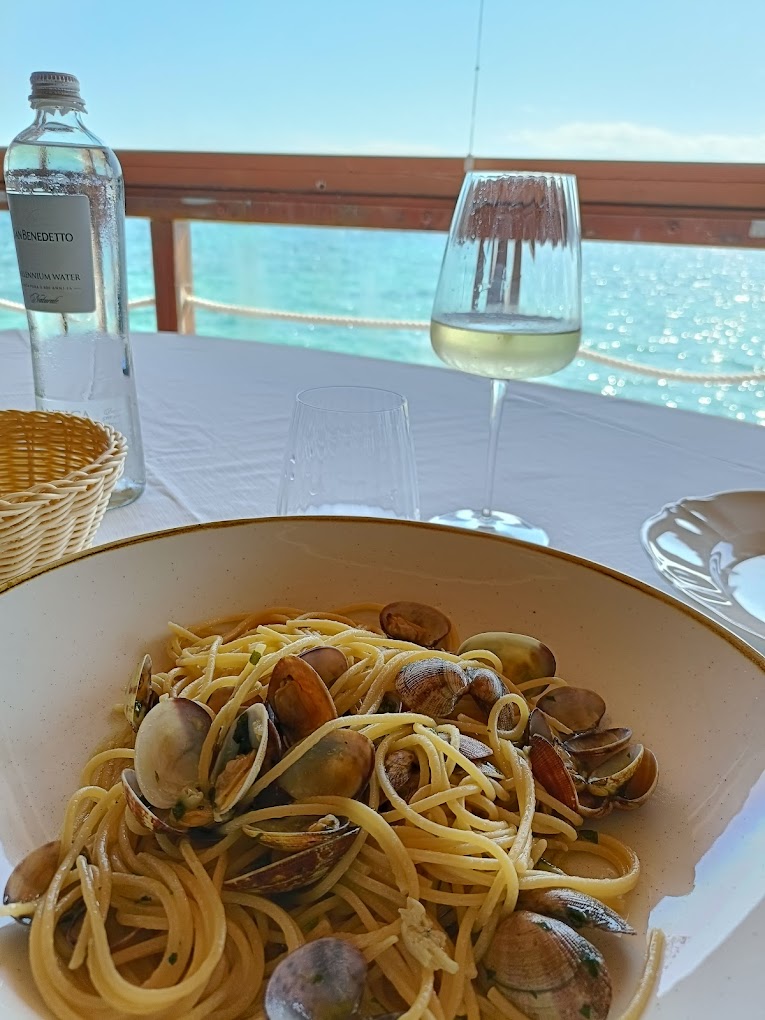 linguine alla bottarga di muggine lo scoglio cagliari