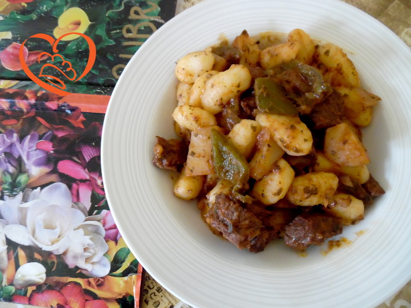 gnocchi di patate e gulasch trieste