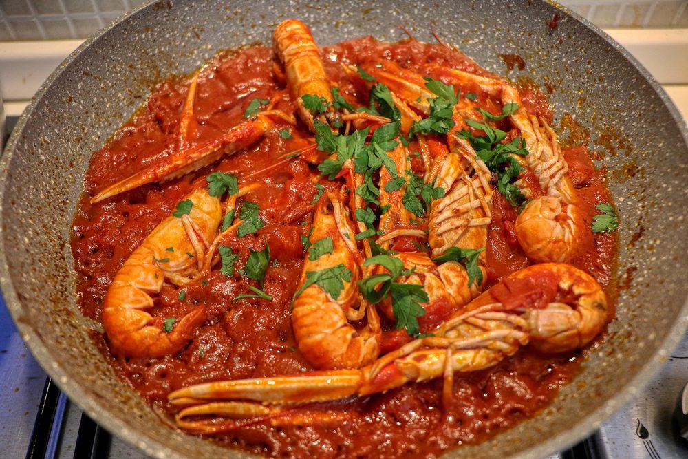 scampi alla busara trieste