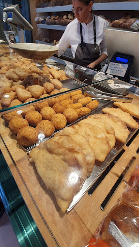 panzerotto fonte del pane bari